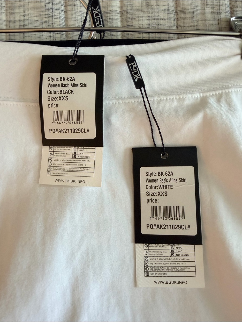 NWT 2 PSD Women's Basic A-Line Skirt - White and Black